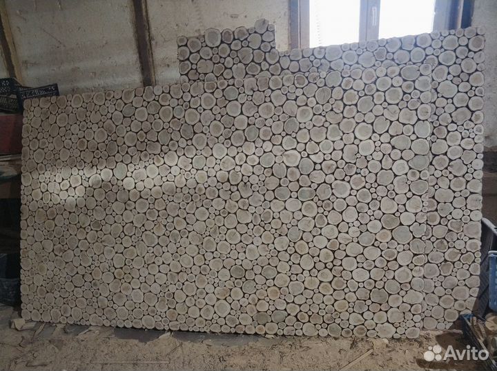 Панно из можжевельника