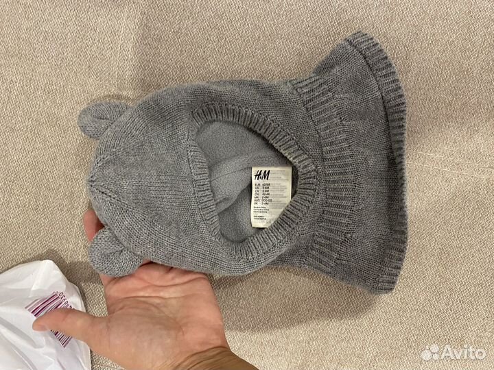 Шапка шлем hm