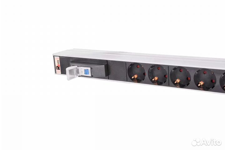 Российский блок розеток цмо R-16-7S-A-440-K