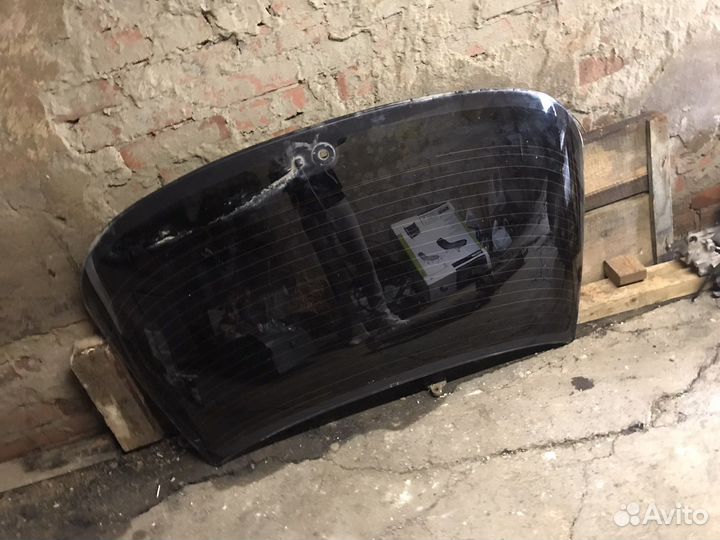 Заднее стекло на марк 2 81