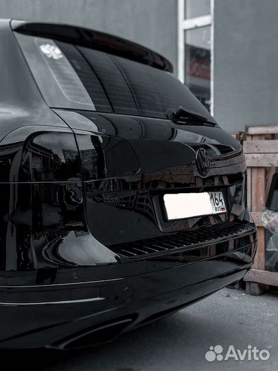 Задние диодные огни