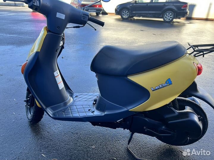 Скутер Suzuki lets4