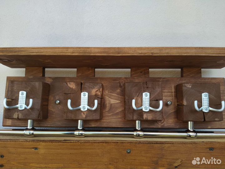 Вешалка в прихожую