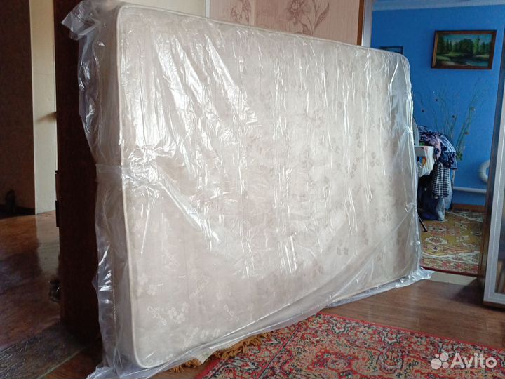Матрас 140х200 бу