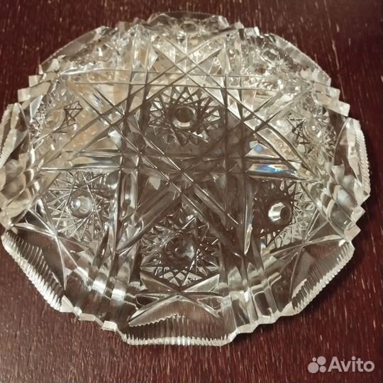 Хрустальная пепельница