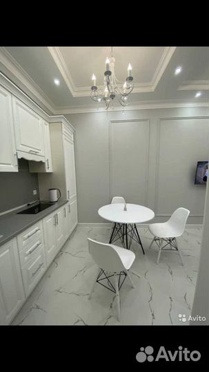 Ремонт квартир под ключ. Шпаклёвка и обои