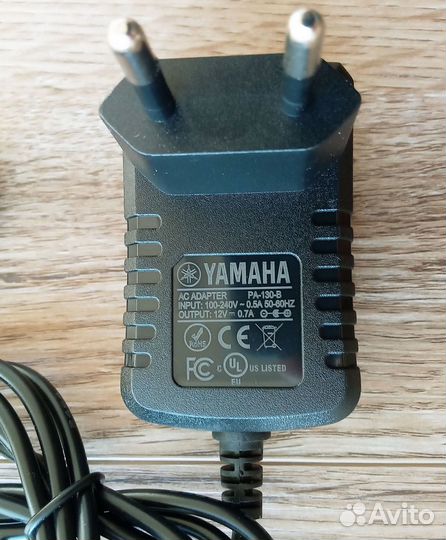 Адаптер питания для пианино Yamaha P-80 (PA-3B)