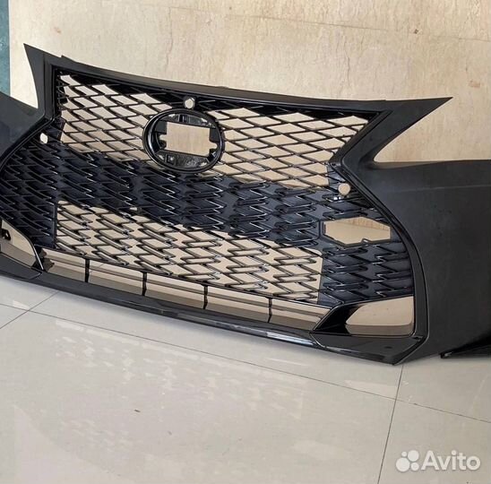 Lexus IS 2005-2013 Бампер F-Sport стиль 2020 M1LK9