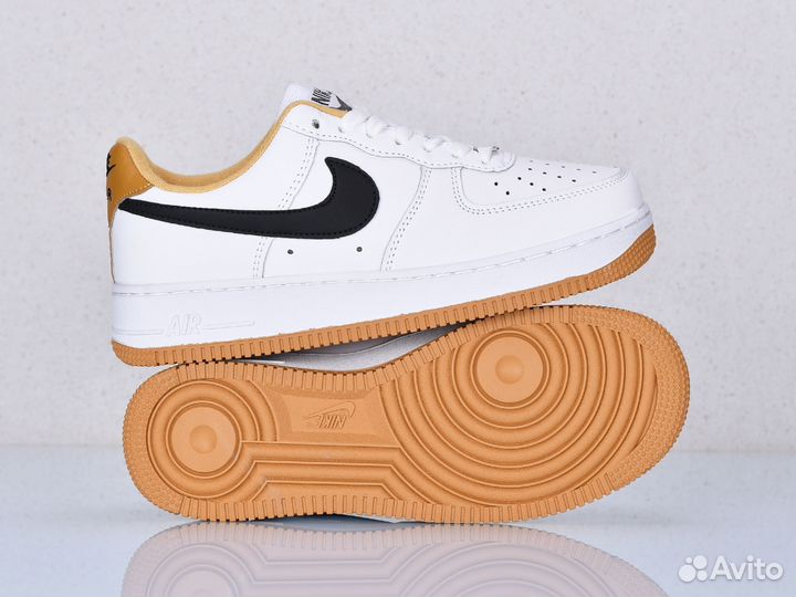 Зимние кроссовки Nike Air Force 1