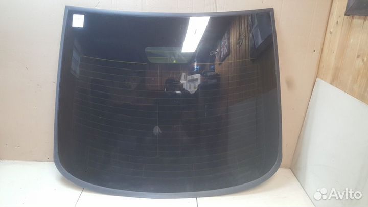 Стекло двери багажника Renault Laguna рестайлинг