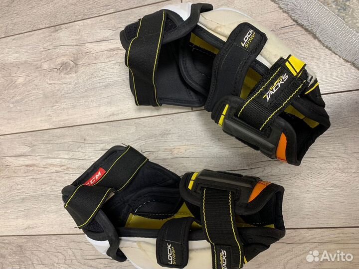 Налокотники ccm as1 L