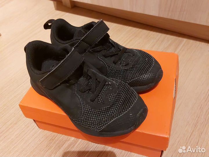 Кроссовки nike