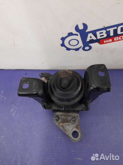 Подушка двигателя правая передняя Toyota Avensis
