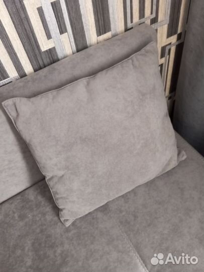 Подушка диванная маленькая