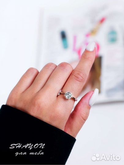 Кольцо женское