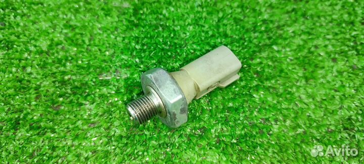 Датчик давления масла Audi Q5 8R 3.0TDI 059919081f