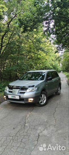 Mitsubishi Outlander 2.0 МТ, 2004, 208 000 км