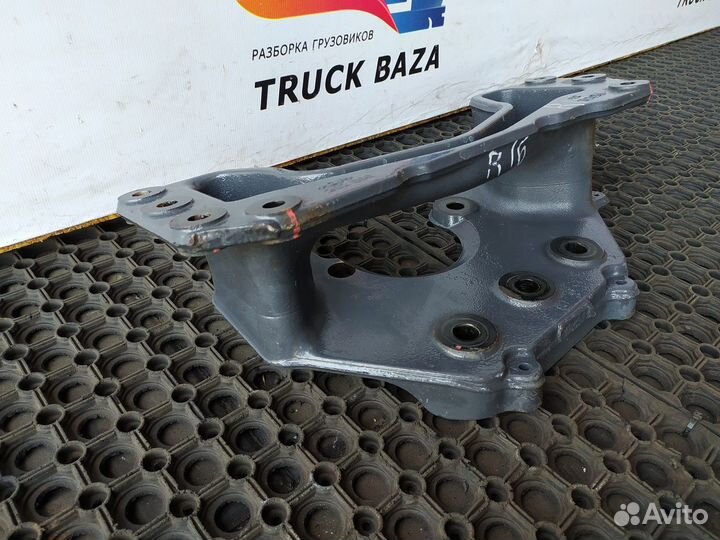 7482314234 Кронштейн гура Renault Premium