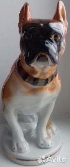 Фарфоровая статуэтка собака лфз 1970 гг