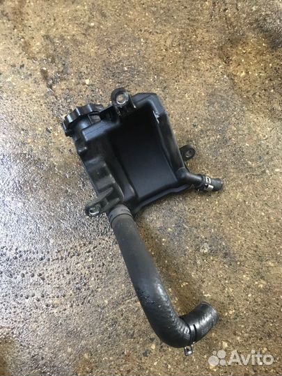 Бачок гидроусилителя Mercedes E-Class W211 OM642