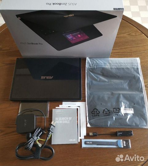 Asus Zenbook UX450F i5-8265U с двумя экранами