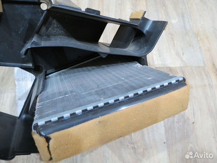 Кожух отопителя Chevrolet Niva 2123