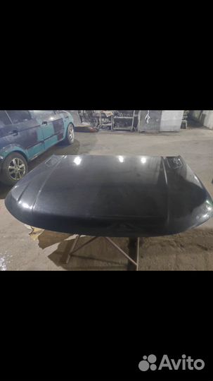 Капот Range Rover sport