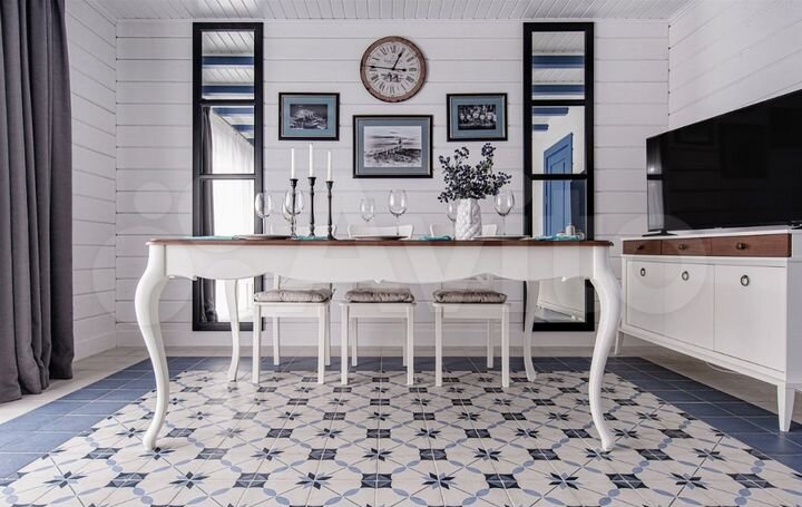 Дом 227 м² на участке 4 сот.