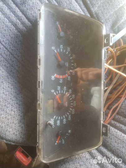 Приборная панель ваз