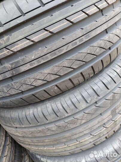 Hifly HF 805 235/45 R18 98W