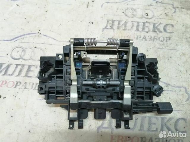 Кронштейн ручки Audi A8 D3 4E 2004-2010