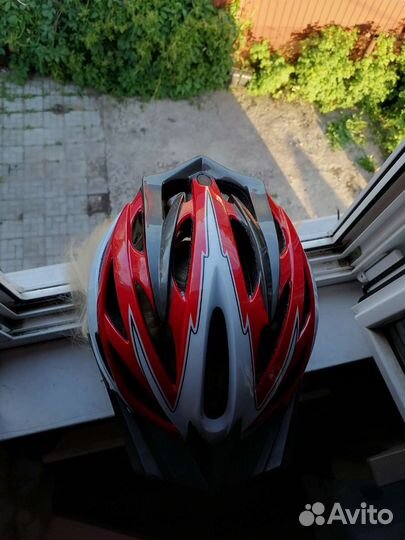 Велошлем взрослый красный регулируемый
