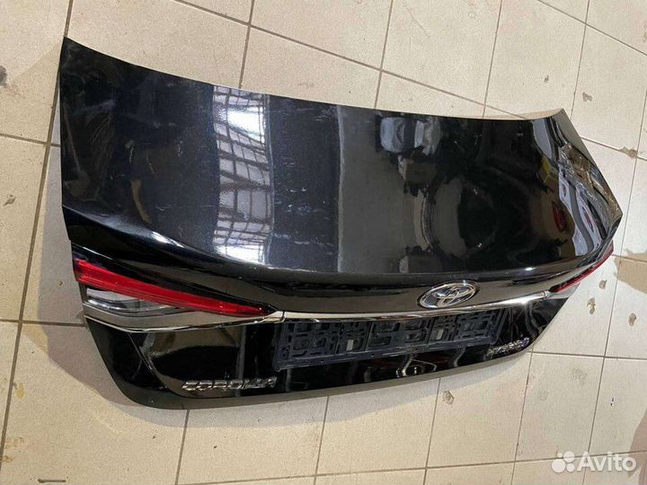 Крышка багажника Тойота Королла Е 210 2018-2023