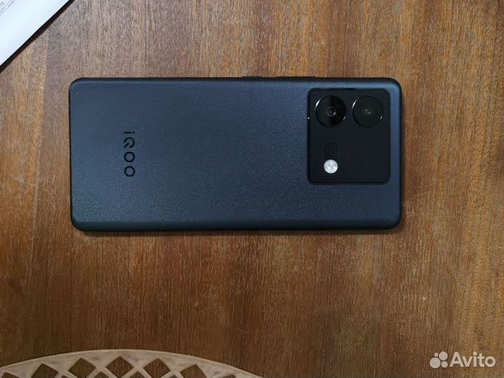 vivo iQOO Neo8, 12/256 ГБ