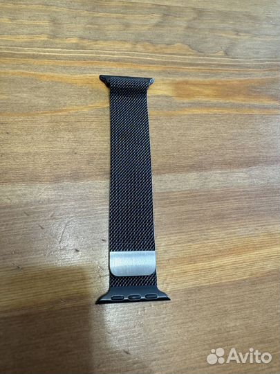 Отличный ремешок для Apple Watch Milanese Loop