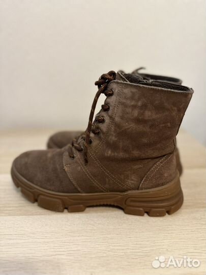 Ботинки женские зимние 38 размера