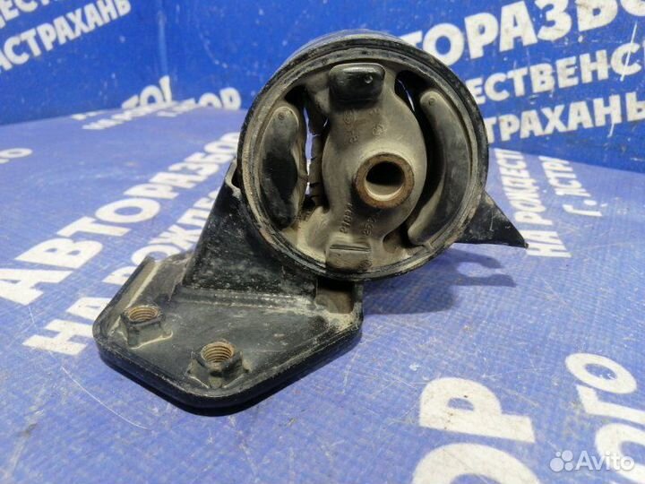 Подушка кпп Hyundai Accent седан G4EE 2005