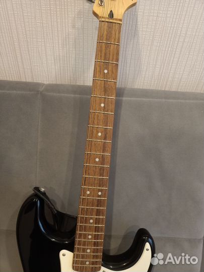 Fender squier bullet stratocaster HSS HT black