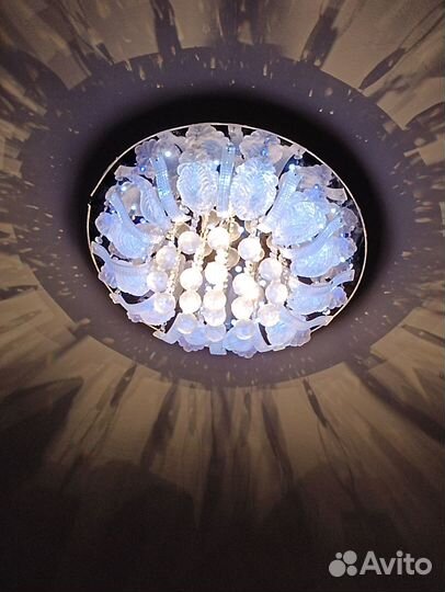 Люстра потолочная