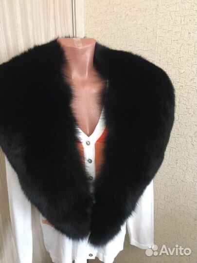 Воротник и манжеты мех/чёрный песец