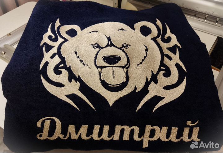 Халат мужской с вышивкой