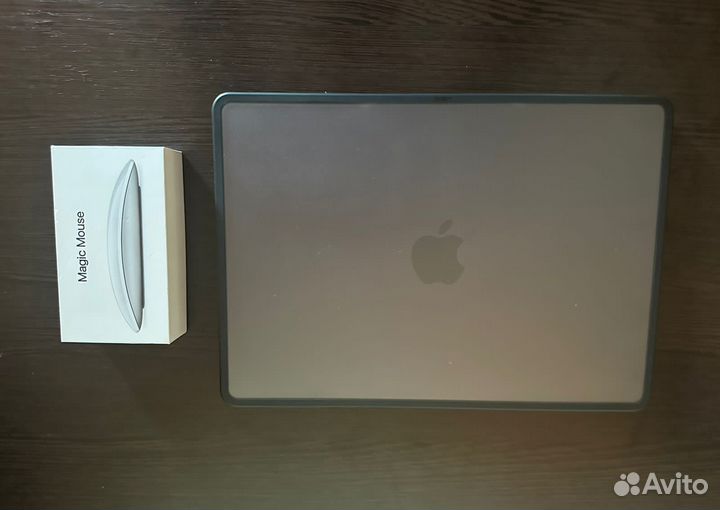 Ноутбук новый на гарантии