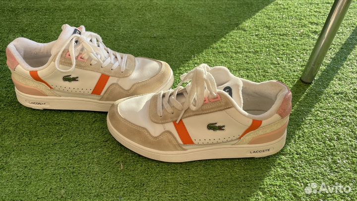 Кроссовки женские lacoste