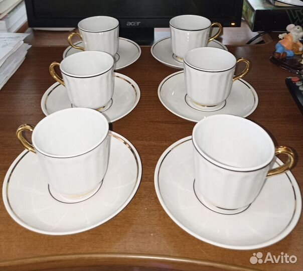 Набор фарфоровых кофейных чашек с блюдцами СССР