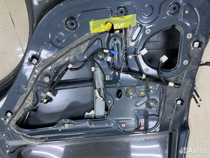 Дверь задняя правая Toyota Cresta 90