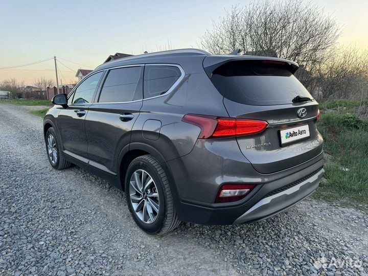 Hyundai Santa Fe 2.0 AT, 2019, 90 277 км