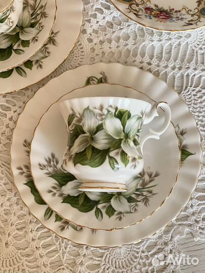 Кофейные тройки Royal Albert