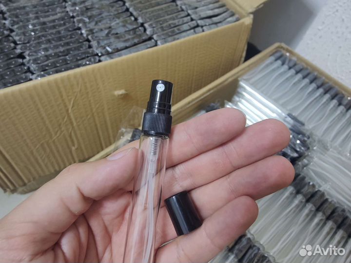 Флаконы для духов / Атомайзеры