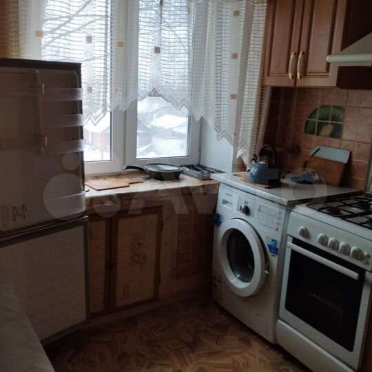 2-к. квартира, 43 м², 2/5 эт.