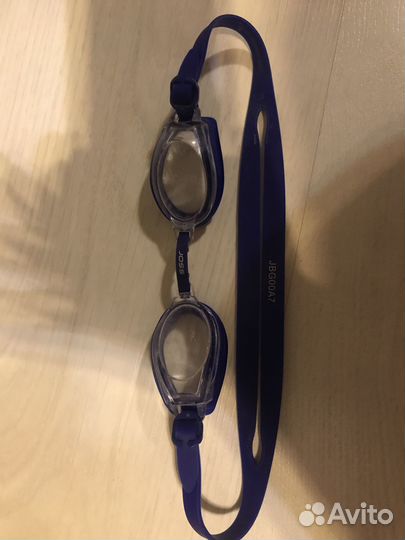 Плавки и шапочка Adidas для мальчика. Очки